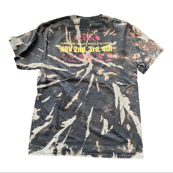 Repurposed bleached tee Mulan Jr play - Picture 2 of 3